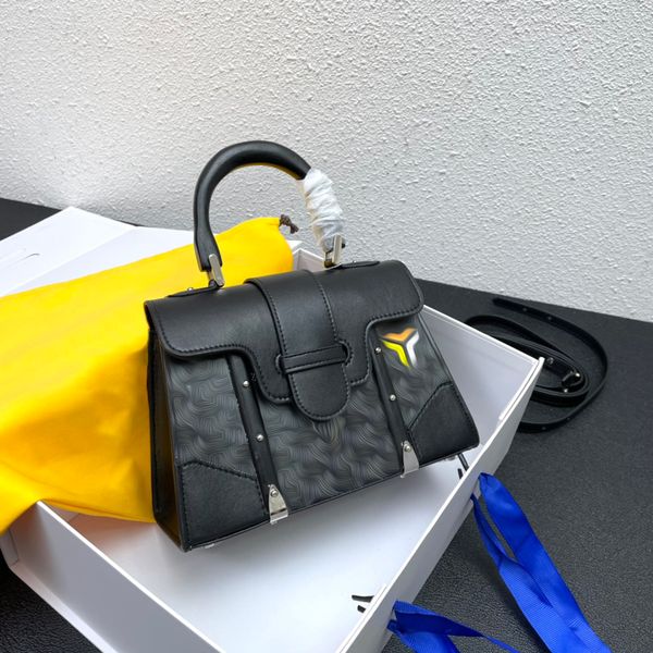 goya bag r handbag saigon box bag goyas ladies shoulder bag leather canvas fashion mini tote bag rivet design luxury crossbody bag new 2023
goya bag r handbag saigon box bag goyas ladies shoulder bag leather canvas fashion mini tote bag rivet design luxury crossbody bag new 2023