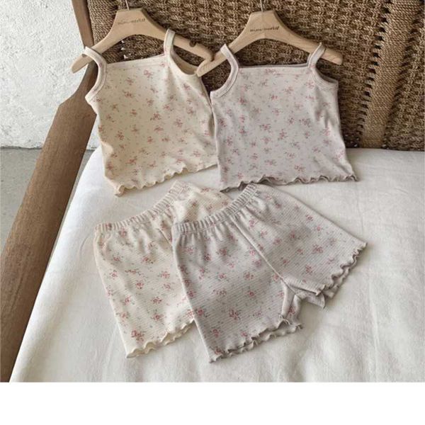 clothing sets 2023 korean summer children girl 2pcs floral sleeveless shorts suit cotton stretch toddler girls outfits w0425, White
clothing sets 2023 korean summer children girl 2pcs floral sleeveless shorts suit cotton stretch toddler girls outfits w0425, White