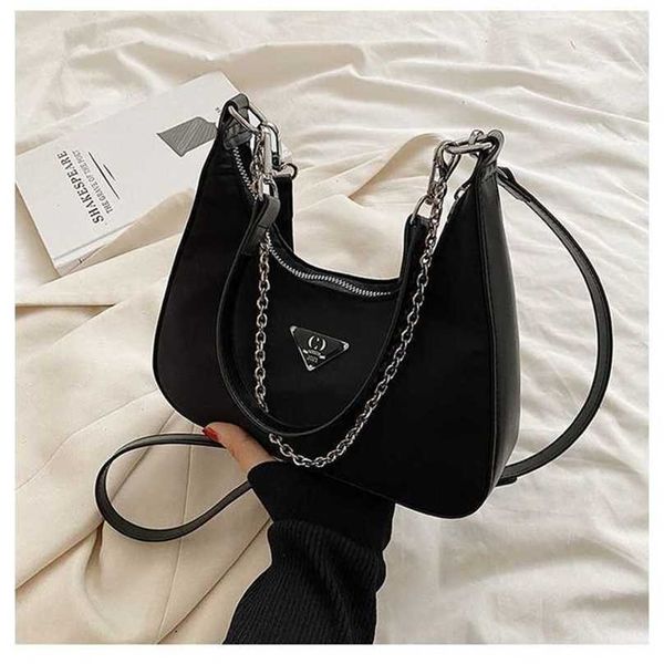 designer bag leisure super fire small bag 2023 autumn and winter new women's bag popular versatile crossbody bag one shoulder underarm
designer bag leisure super fire small bag 2023 autumn and winter new women's bag popular versatile crossbody bag one shoulder underarm