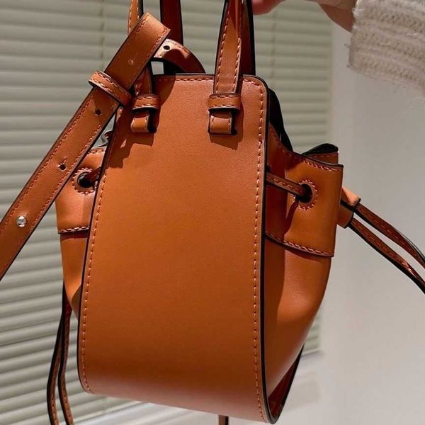 loews crossbody hammock women designer purse bag deformation cowhide color matching fashion new women's backpack single shoulder 0y3c
loews crossbody hammock women designer purse bag deformation cowhide color matching fashion new women's backpack single shoulder 0y3c