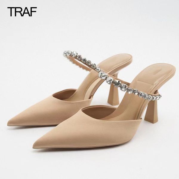 dress shoes traf sepatu pump wanita hak tinggi berlian imitasi sandal modern elegan pesta pointe 230425, Black
dress shoes traf sepatu pump wanita hak tinggi berlian imitasi sandal modern elegan pesta pointe 230425, Black