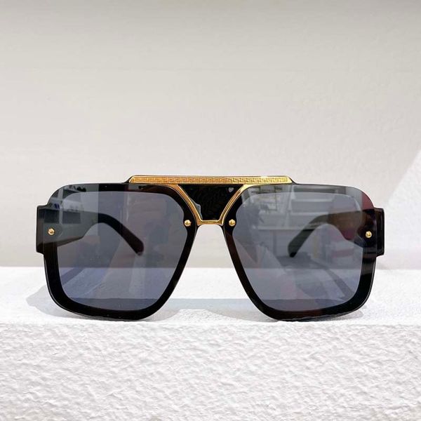 fashion classic design polarized luxury eyewear sunglasses for men women pilot sun glasses uv400 eyewear metal frame polaroid lens with box, White;black
fashion classic design polarized luxury eyewear sunglasses for men women pilot sun glasses uv400 eyewear metal frame polaroid lens with box, White;black