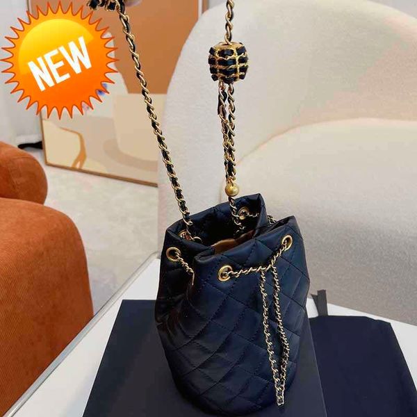 19cm luxury bucket wallet crossbody bags wholesale channel black genuine leather classic handbags tote chain gold-tone metal adjuster patchw
19cm luxury bucket wallet crossbody bags wholesale channel black genuine leather classic handbags tote chain gold-tone metal adjuster patchw