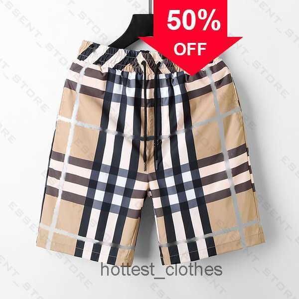 burbrery plaid shorts 2022 mens summer fashion beach pants designers board swim short gym mesh sportswear quick drying swimwear printing man, White;black
burbrery plaid shorts 2022 mens summer fashion beach pants designers board swim short gym mesh sportswear quick drying swimwear printing man, White;black