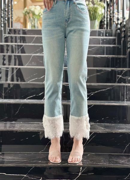 chan home 2023 new brand women's jeans trousers women casual capri cargo pants yoga wide leg trendy fashion lace designers logo jeans b, Black;white
chan home 2023 new brand women's jeans trousers women casual capri cargo pants yoga wide leg trendy fashion lace designers logo jeans b, Black;white