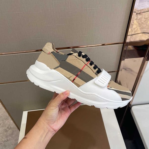 sneakers burbrerys plaid men shoes plaid autumn and rubber winter new cotton products velcro classic outsole comfortable lightweight with bo
sneakers burbrerys plaid men shoes plaid autumn and rubber winter new cotton products velcro classic outsole comfortable lightweight with bo