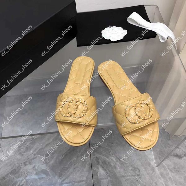 2023 3a new woman embroidered fabric slides slippers multicolor embroidery mules womens home flip flops casual sandals summer leather flat s, Black
2023 3a new woman embroidered fabric slides slippers multicolor embroidery mules womens home flip flops casual sandals summer leather flat s, Black