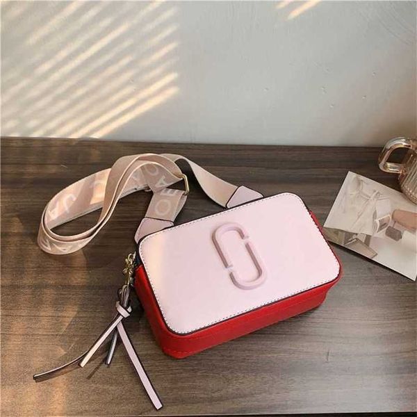 designer bag women's bag 2023 new fashion simple shoulder bag small bag women's crossbody bag versatile ins fashion camera bag
designer bag women's bag 2023 new fashion simple shoulder bag small bag women's crossbody bag versatile ins fashion camera bag