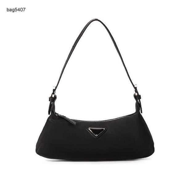 new fashion bag 65% manufacturers direct retail wholesaleadvanced sensible kendou same oxford fabric underarm small and women's handhel
new fashion bag 65% manufacturers direct retail wholesaleadvanced sensible kendou same oxford fabric underarm small and women's handhel