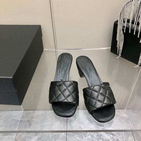 2023 high-quality designer ladies slippers diamond thick heel outer wear high-heeled sandals metal round toe casual one-line women's sh, Black
2023 high-quality designer ladies slippers diamond thick heel outer wear high-heeled sandals metal round toe casual one-line women's sh, Black