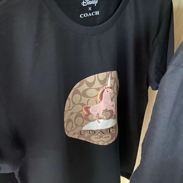 men's t-shirts trendy american style cardamom matching men's small flying elephant monster for female short sleeved t-shirt round, White;black
men's t-shirts trendy american style cardamom matching men's small flying elephant monster for female short sleeved t-shirt round, White;black