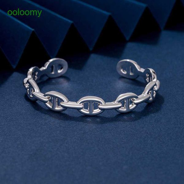 hemres designer bracelet high edition s925h home new pig nose smooth face quality light luxury circular bracelet cool air personalized ins d, Black
hemres designer bracelet high edition s925h home new pig nose smooth face quality light luxury circular bracelet cool air personalized ins d, Black