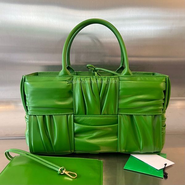 10a bv's medium 30cm arco tote bag pleated woven cowhide shopping bag designers fahion single women real leather handbag avocado green, Black;red
10a bv's medium 30cm arco tote bag pleated woven cowhide shopping bag designers fahion single women real leather handbag avocado green, Black;red