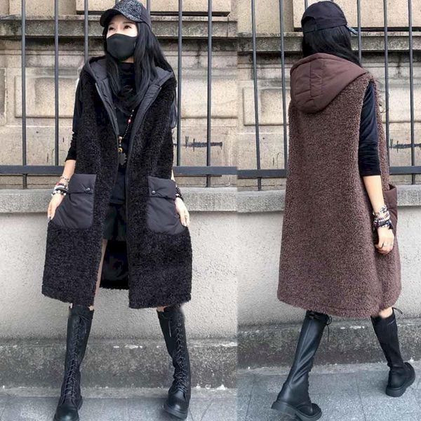 leather fashion plush vest jacket women large size loose casual hooded midlength lamb wool stitching thick waistcoat 2021 autumn winter, Black
leather fashion plush vest jacket women large size loose casual hooded midlength lamb wool stitching thick waistcoat 2021 autumn winter, Black