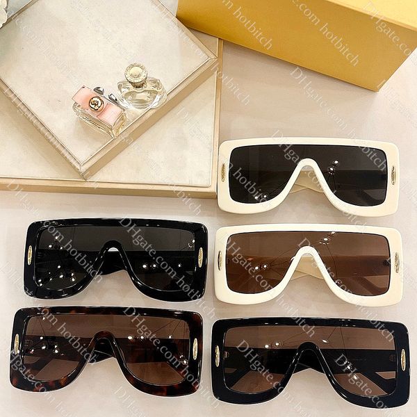 designer mask sunglasses for men fashion conjoined large frame sunglasses luxury women trendy sun glasses with box, White;black
designer mask sunglasses for men fashion conjoined large frame sunglasses luxury women trendy sun glasses with box, White;black