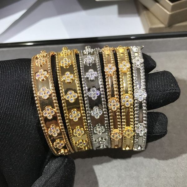 premium 925 sterling silver kaleidoscope bracelet perlees bangles van four leaf zircon lucky bilezik for women jewelry sweet love cuff coupl, Golden;silver
premium 925 sterling silver kaleidoscope bracelet perlees bangles van four leaf zircon lucky bilezik for women jewelry sweet love cuff coupl, Golden;silver