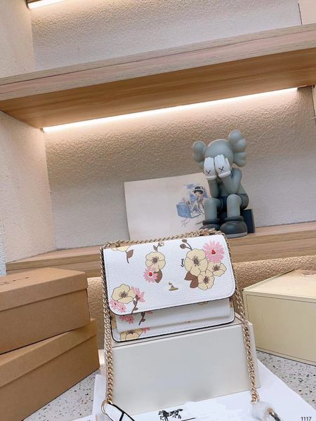 brand designer crossbody bagfashion bag luxury brand leather handbag chain design shoulder bag women's luxury fashion designer bag wome
brand designer crossbody bagfashion bag luxury brand leather handbag chain design shoulder bag women's luxury fashion designer bag wome