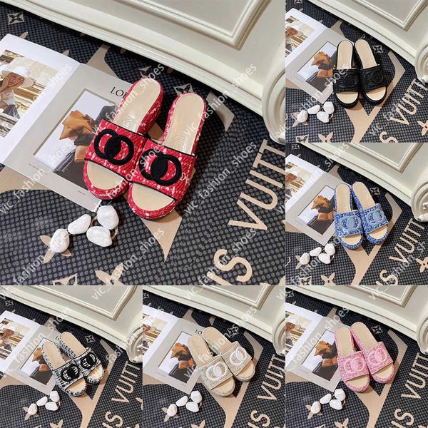 7a new designer slipper fashion thick bottom sandals rubber letter embroidery slides lady platform wedges sandal beach high heel embroidered, Black
7a new designer slipper fashion thick bottom sandals rubber letter embroidery slides lady platform wedges sandal beach high heel embroidered, Black