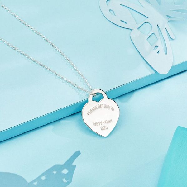 925 silver classic simple heart brand pendant necklace girls love necklaces original logo exquisite women's festival gift t tag designe
925 silver classic simple heart brand pendant necklace girls love necklaces original logo exquisite women's festival gift t tag designe