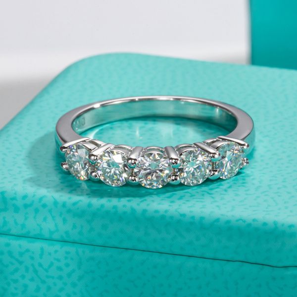 solitaire ring fine jewelry five stone 4mm d color ring s925 sterling silver ring woman wedding bands 230425, Golden;silver
solitaire ring fine jewelry five stone 4mm d color ring s925 sterling silver ring woman wedding bands 230425, Golden;silver