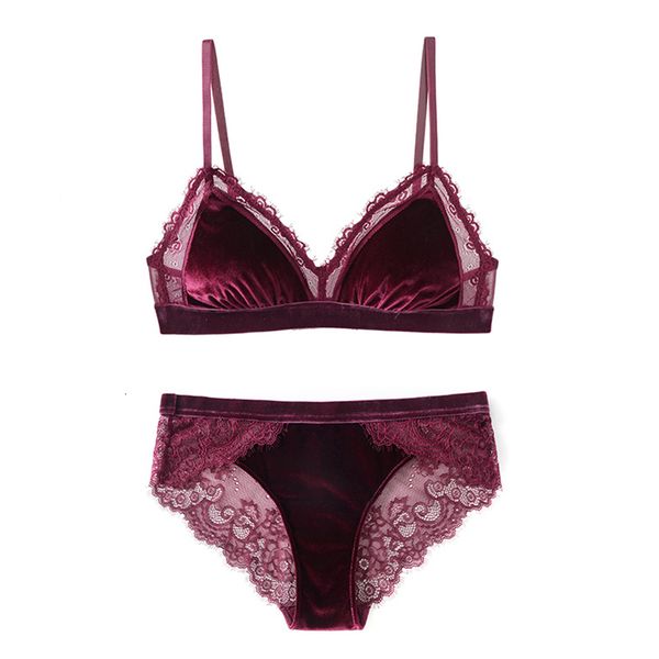 bras sets triangle cup wireless velvet bra with lace bra set underwear with removable padded lingerie women bralette intimates 230426, Red;black
bras sets triangle cup wireless velvet bra with lace bra set underwear with removable padded lingerie women bralette intimates 230426, Red;black