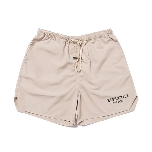 high street fog cotton complex line drawstring knee length men reflective shorts, White;black
high street fog cotton complex line drawstring knee length men reflective shorts, White;black