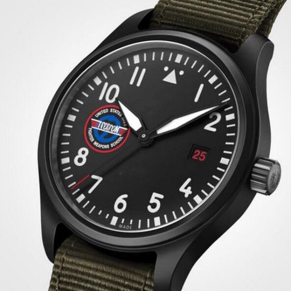 2023 man watch male business watch mechanical watches automatic movement fabric strap tupgun 048, Slivery;brown
2023 man watch male business watch mechanical watches automatic movement fabric strap tupgun 048, Slivery;brown