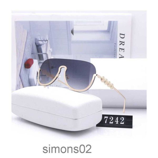 designer versage sunglass cycle luxurys fashion sport polarize round sunglasses for womens mens summer driving tourism vacation baseball sho, White;black
designer versage sunglass cycle luxurys fashion sport polarize round sunglasses for womens mens summer driving tourism vacation baseball sho, White;black