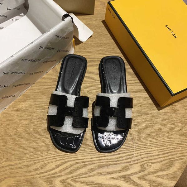 luxurys leather to womens slides genuine designer sandals oran wear summer version versatile flops travel beach m2jd
luxurys leather to womens slides genuine designer sandals oran wear summer version versatile flops travel beach m2jd