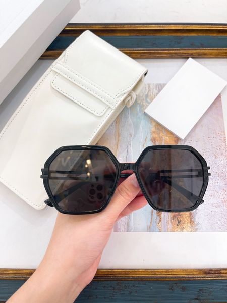 men sunglasses for women latest selling fashion sun glasses mens sunglass gafas de sol glass uv400 lens with random matching box 40406, White;black
men sunglasses for women latest selling fashion sun glasses mens sunglass gafas de sol glass uv400 lens with random matching box 40406, White;black