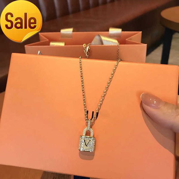 luxurys fashion necklace designers necklaces key chain jewelry couple pendant, Silver
luxurys fashion necklace designers necklaces key chain jewelry couple pendant, Silver