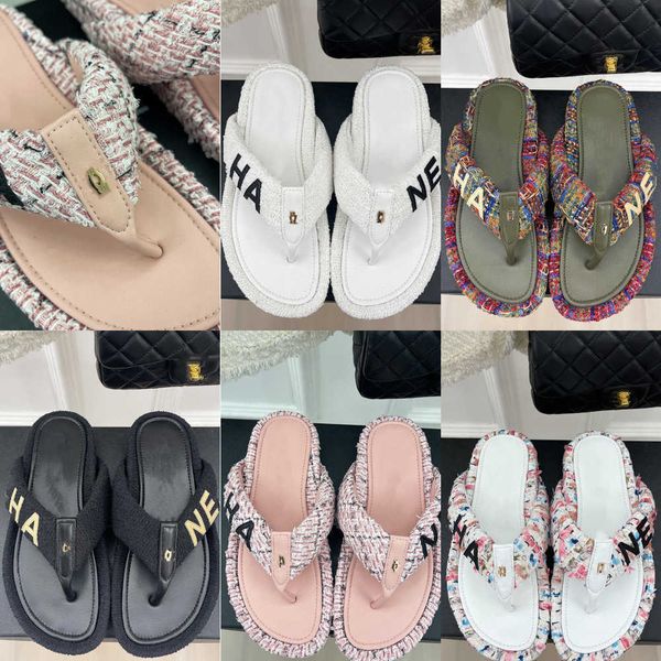 designer slippers letter embroidery thong flip flop brand women slides sandals women shoes summer beach indoor outdoor slide flat classic sl, Black
designer slippers letter embroidery thong flip flop brand women slides sandals women shoes summer beach indoor outdoor slide flat classic sl, Black