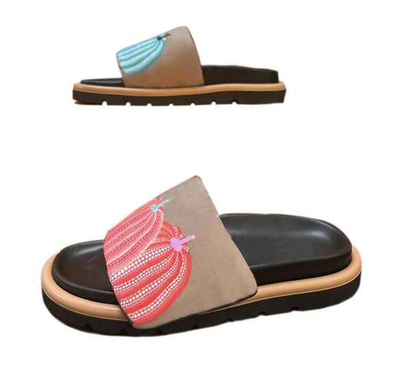 slippers new embossed slippers for couples sandales fashion famous womens mens slippers summer flat slides beach slipper lightweight and bre, Black
slippers new embossed slippers for couples sandales fashion famous womens mens slippers summer flat slides beach slipper lightweight and bre, Black