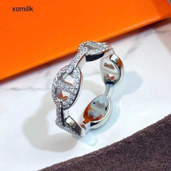 hermm designer necklace band rings love home pig nose 925 silver plated 18k gold full diamond smooth faced hollow out personalized fashion c
hermm designer necklace band rings love home pig nose 925 silver plated 18k gold full diamond smooth faced hollow out personalized fashion c