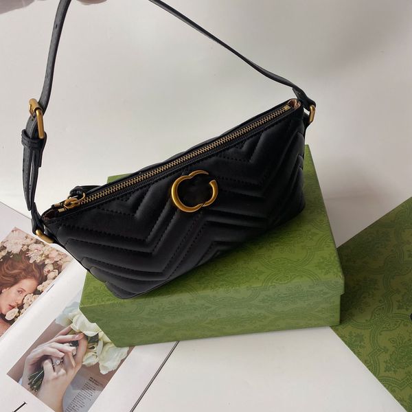 designer classic minimalistic women shoulder gift bags zig zag handbag zippered purses in multiple colours 23cm
designer classic minimalistic women shoulder gift bags zig zag handbag zippered purses in multiple colours 23cm