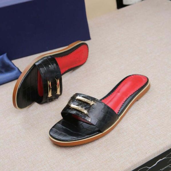 women slippers designer leather sandals summer flat sandals flip flop crocodile skin slides ladies beach sandal slipper with box, Black
women slippers designer leather sandals summer flat sandals flip flop crocodile skin slides ladies beach sandal slipper with box, Black