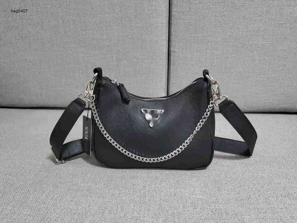 new fashion bag 65% manufacturers direct retail wholesalegs solid color three in one hundred with shoulder women's
new fashion bag 65% manufacturers direct retail wholesalegs solid color three in one hundred with shoulder women's