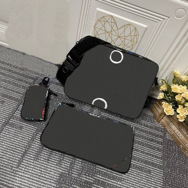 2023 man cross body men messenger bag man leather handbag single shoulder bags purse claeess leisure fashion classic letter three-piece
2023 man cross body men messenger bag man leather handbag single shoulder bags purse claeess leisure fashion classic letter three-piece