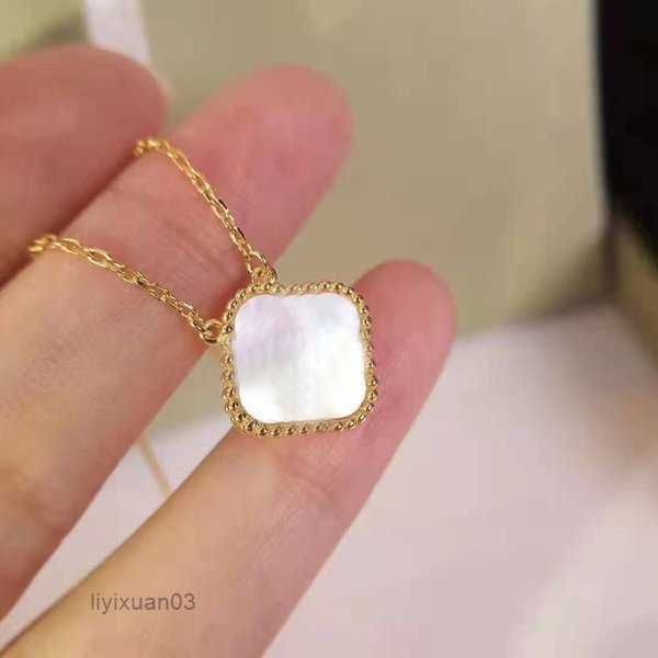 pendant necklaces luxury designer 4/four leaf clover jewelry for women fashion designers brand classic s necklace jewelrys womens chirstmas, Silver
pendant necklaces luxury designer 4/four leaf clover jewelry for women fashion designers brand classic s necklace jewelrys womens chirstmas, Silver
