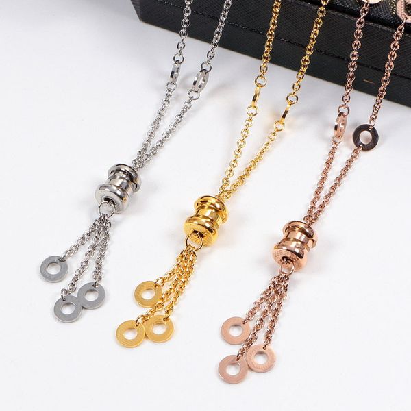 men's and women's love pendant necklace fashion designer titanium steel necklace valentine's day gift luxury jewlery, Silver
men's and women's love pendant necklace fashion designer titanium steel necklace valentine's day gift luxury jewlery, Silver