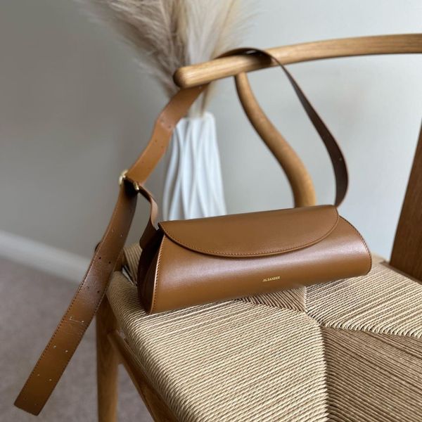 jil bag cannolo bags cylinder waist handbag jilsandes crossbody women shoulder chest bag luxurys men wallets leather bag clutch totes purse
jil bag cannolo bags cylinder waist handbag jilsandes crossbody women shoulder chest bag luxurys men wallets leather bag clutch totes purse
