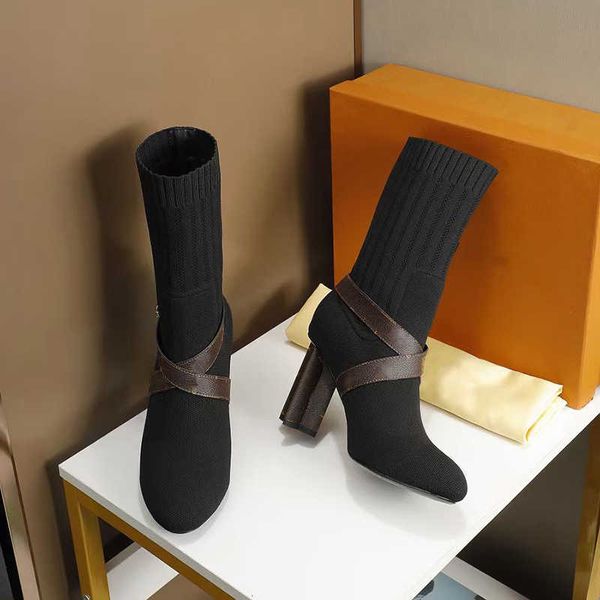 women silhouette boots archlight sneaker boot stretch fabric slip-on snesker print flower high heel fashion ladies casual shoes with box no5, Black
women silhouette boots archlight sneaker boot stretch fabric slip-on snesker print flower high heel fashion ladies casual shoes with box no5, Black