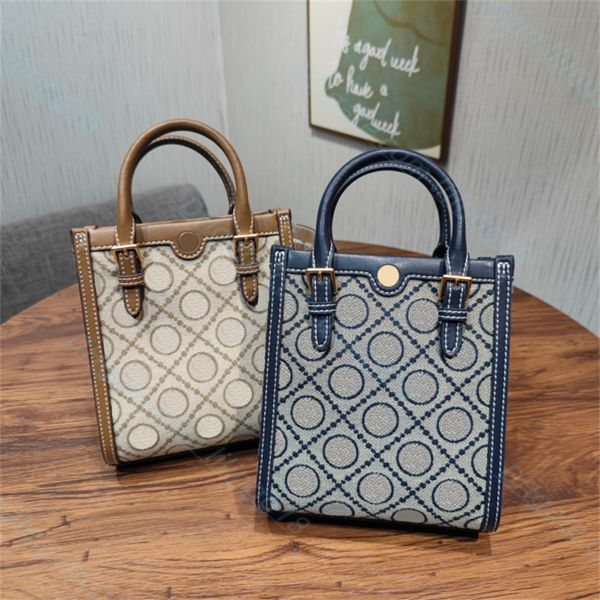 mini lady cosmetic bags handbag 5a autumn and winter new style leather luxury designer tramp cross body bag fashion multi color handbags sho
mini lady cosmetic bags handbag 5a autumn and winter new style leather luxury designer tramp cross body bag fashion multi color handbags sho