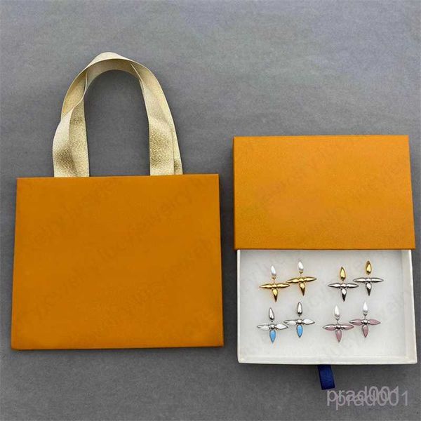 fashion heart shaped earrings water-drop earring clip temperament ear cuff simple popular high-quality 5 styles of earrings, Golden;silver
fashion heart shaped earrings water-drop earring clip temperament ear cuff simple popular high-quality 5 styles of earrings, Golden;silver