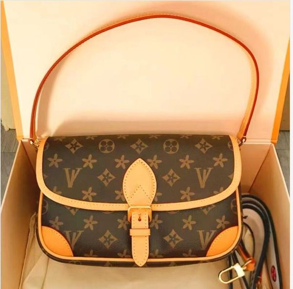 genuine leather bags handbags women shoulder bag women handbags crossbody bag real leather louiseitys bags viutonity messenger bags totes w
genuine leather bags handbags women shoulder bag women handbags crossbody bag real leather louiseitys bags viutonity messenger bags totes w
