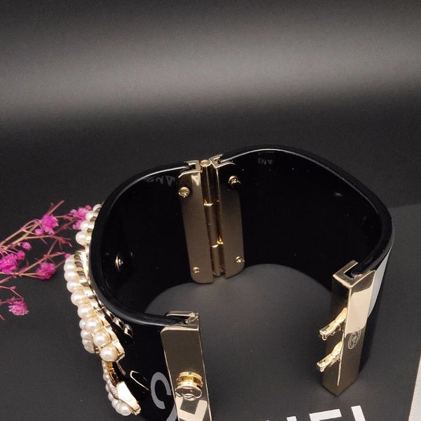 ch bangle love bangl suitable for 15-17cm wrist for woman designer bracelet official replica bangle details are consistent with the genuine, Black
ch bangle love bangl suitable for 15-17cm wrist for woman designer bracelet official replica bangle details are consistent with the genuine, Black