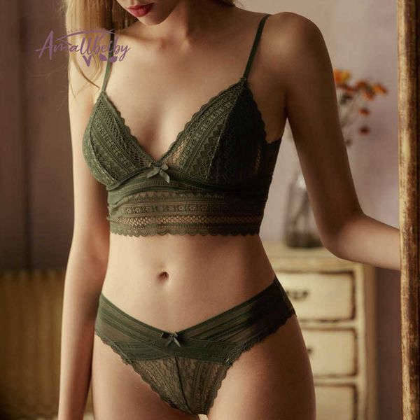 set set bra dan celana dalam modis set pakaian dalam renda seksi set bra renda berkualitas tinggi bra push up lingerie erotis untuk wanita j, Red;black
set set bra dan celana dalam modis set pakaian dalam renda seksi set bra renda berkualitas tinggi bra push up lingerie erotis untuk wanita j, Red;black