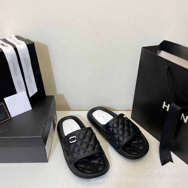 new france holiday flat sole woman slippers mule summer vacation rome slides comfort knitting design sandal 2023 classic ccity fashion luxur, Black
new france holiday flat sole woman slippers mule summer vacation rome slides comfort knitting design sandal 2023 classic ccity fashion luxur, Black