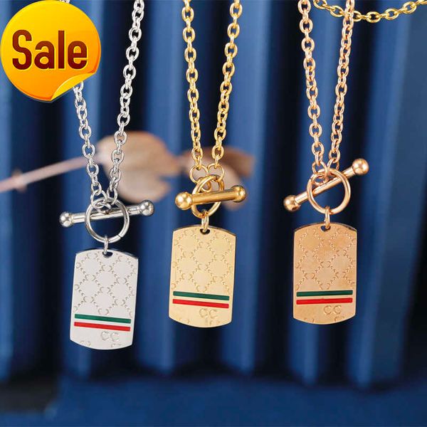 luxury fashion designer necklace trend charm necklace for men and women boutique necklaces vintage twist jewelry 925 silver letter interlock
luxury fashion designer necklace trend charm necklace for men and women boutique necklaces vintage twist jewelry 925 silver letter interlock