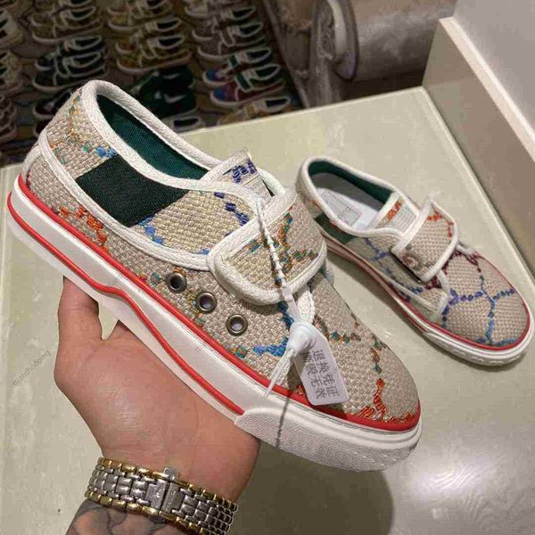 tennis 1977 canvas sneakers made in italy luxury designer women shoes green and red web striped rubber sole stretch cotton low men, Black
tennis 1977 canvas sneakers made in italy luxury designer women shoes green and red web striped rubber sole stretch cotton low men, Black